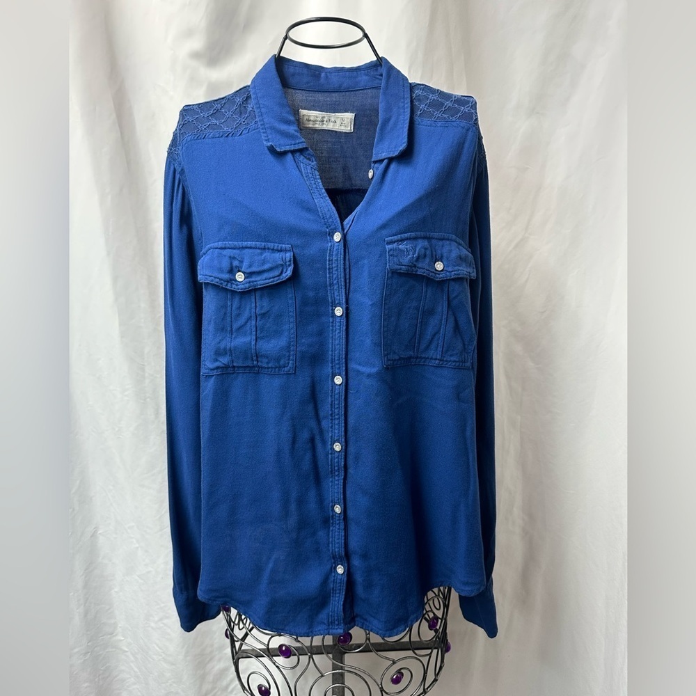 Abercrombie & fitch navy button down with lace size M